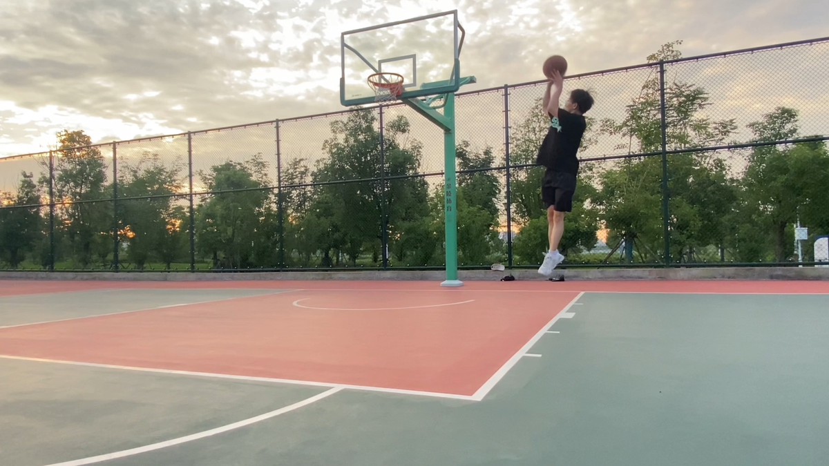 青少年大前锋如何进行高效训练?_1